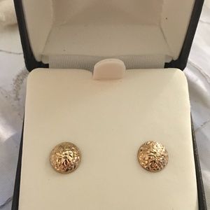 14kt Yellow Gold Textured Etched Earrings